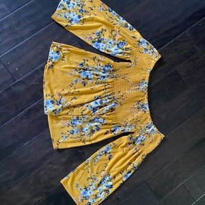 NWOT, off the shoulder top